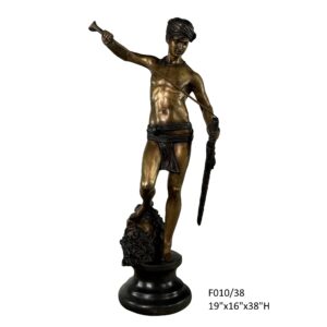 David and Goliath - 38 in H