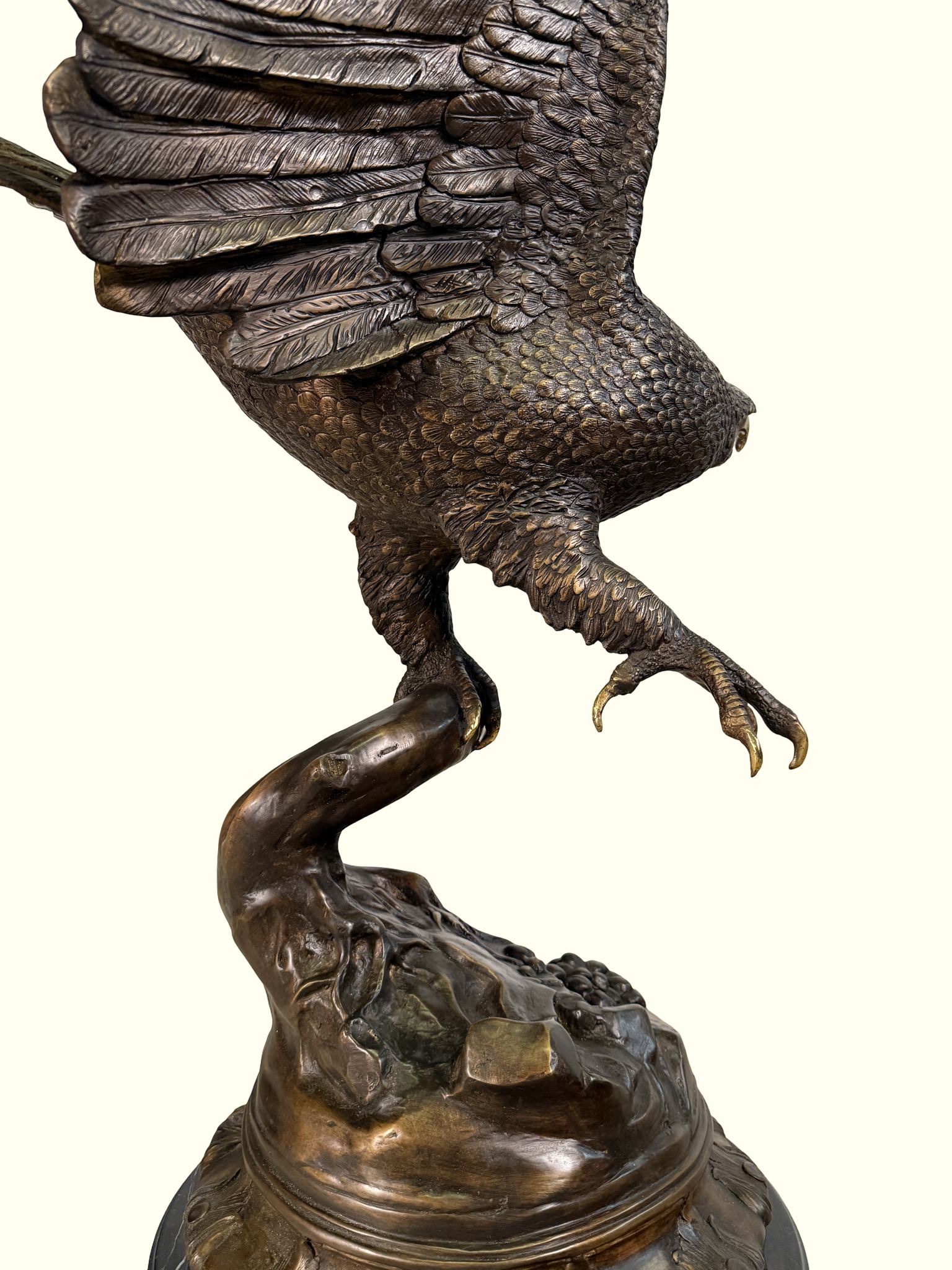 SK-265 Eagle By Jules Moigniez Bronze Sculpture